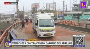 Huachipa: tren choca contra camión de carga de ladrillos