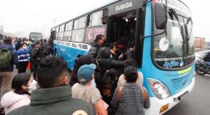 Gremio de transportistas de Lima y Callao anuncia que acatará paro de este jueves