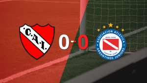 Independiente y Argentinos Juniors igualaron sin goles en el marcador