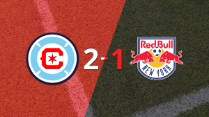 Victoria de Chicago Fire sobre New York Red Bulls por 2-1