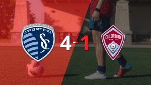 Alan Pulido y Erik Thommy impulsaron con dobletes la victoria 4-1 de Sporting Kansas City frente a Colorado Rapids