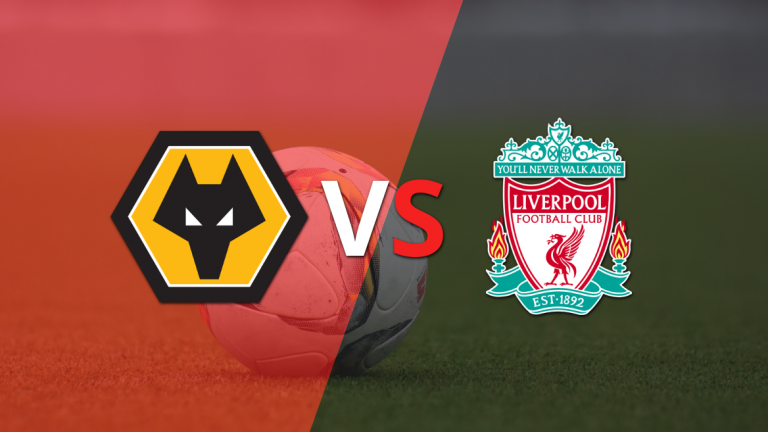 Segundo gol de Liverpool, que le gana a Wolverhampton por 2 a 1