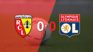 Lens y Olympique Lyon terminaron sin goles