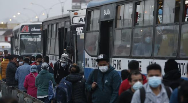 Cientos de buses no transitan en Lima debido al paro de transportistas: sigue toda la información en vivo