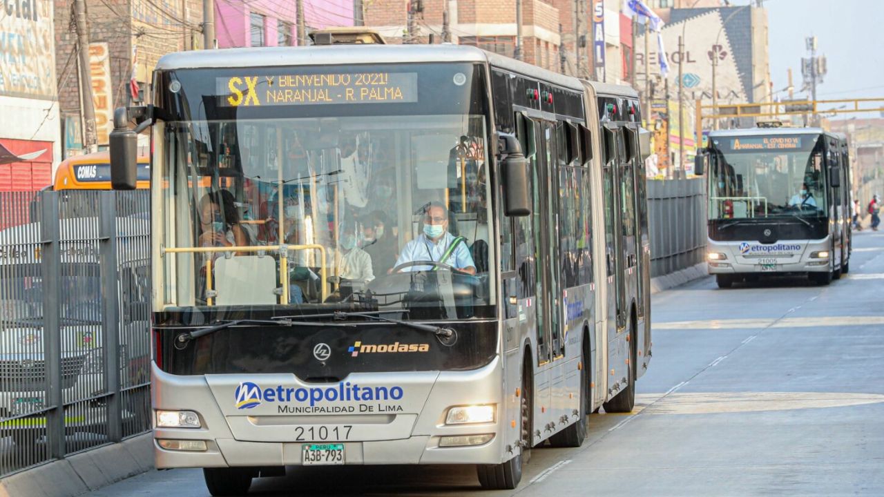 Gobierno evalúa subsidiar el transporte público urbano