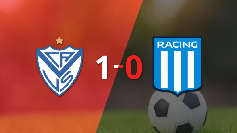 Vélez derrotó 1-0 a Racing Club con un gol agónico