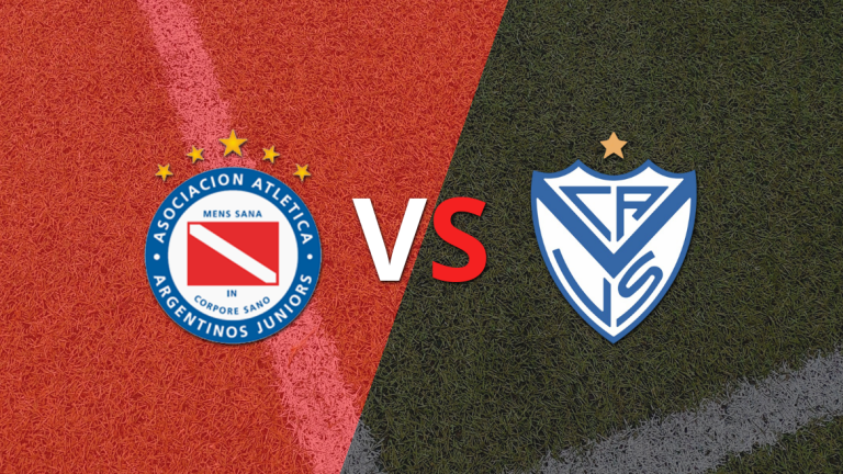 El segundo tiempo comienza sin goles entre Argentinos Juniors y Vélez