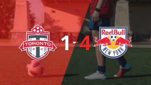 Un inspirado New York Red Bulls propina una paliza a Toronto FC con una goleada 4 a 1