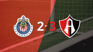 Atlas fue superior al vencer a Chivas y quedarse con el clásico Tapatío