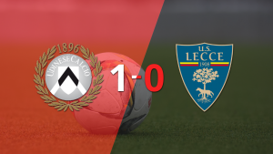 A Udinese le alcanzó con un gol para derrotar a Lecce en el estadio Stadio Friuli