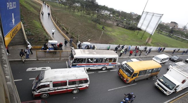 Transportistas anuncian paro nacional de 72 horas para el 10 de octubre