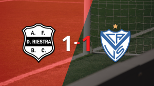 Dep. Riestra y Vélez igualaron 1 a 1