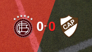 Lanús no pudo con Platense y empataron sin goles