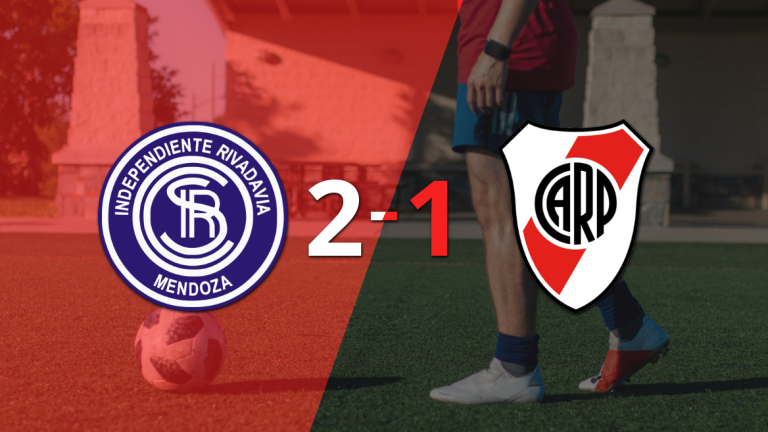 Tras gol agónico, River Plate fue relegado por Independiente Riv. (M) en una derrota por 2-1