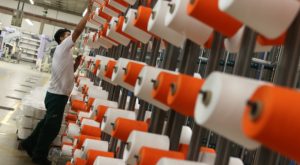 Implementan Programa de Reinversión de Utilidades para el sector textil y confecciones: podrán acogerse a crédito tributario del 20%