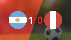 Argentina le ganó 1-0 a Perú