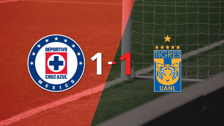 Cruz Azul rescató un empate agónico frente a Tigres