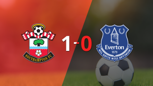 Southampton derrotó 1-0 a Everton