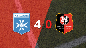 Auxerre golea 4-0 a Stade Rennes y Gaëtan Perrin firma doblete