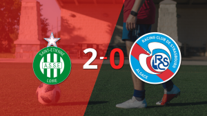 Saint Etienne marcó dos veces en la victoria ante RC Strasbourg en el estadio Le Chaudron