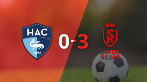 Stade de Reims goleó 3-0 a Le Havre AC con doblete de Junya Ito