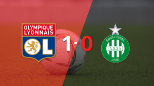 Saint Etienne no pudo con Olympique Lyon y cayó 1-0