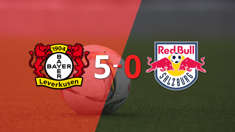 Con doblete de Florian Wirtz, Bayer Leverkusen liquidó 5-0 a Red Bull Salzburgo