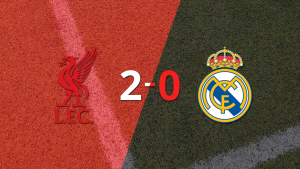 Liverpool le ganó como anfitrión a Real Madrid por 2-0