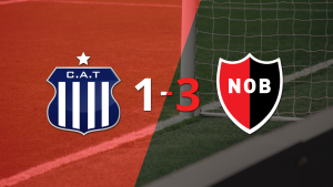 Newell`s domina a Talleres y le gana por 3 a 1