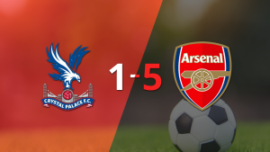 Arsenal goleó 5-1 a Crystal Palace con doblete de Gabriel Jesús