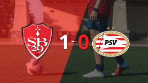 Con gol de Julien Le Cardinal, Stade Brestois le ganó a PSV por 1 a 0