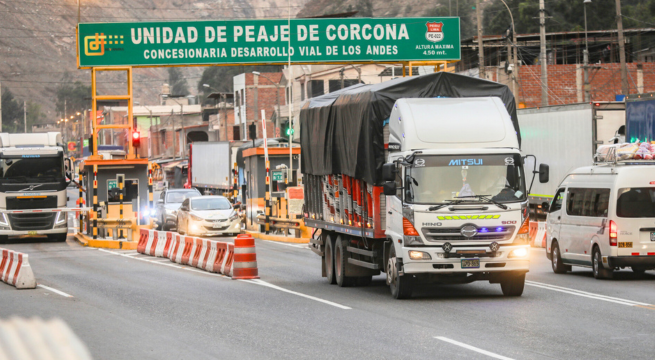 Evadir peajes se sancionará con multas, internamiento del vehículo y la retención de la licencia