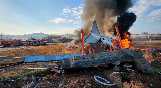 Accidente de avión deja más de 170 muertos en Corea del Sur