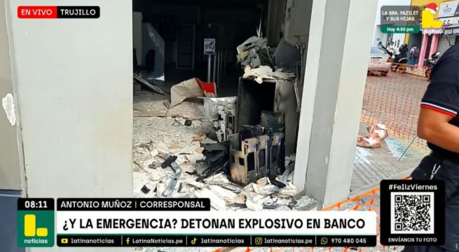 Delincuentes detonan explosivo en conocido banco y se llevan dinero de cajero | VIDEO