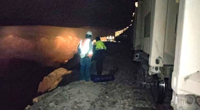 Tren se descarrila en Arequipa: accidente deja un muerto y un herido