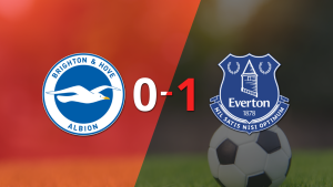 Con gol de penal de Iliman Ndiaye, Everton se impuso 1 a 0 ante Brighton and Hove