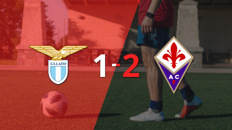 Lazio no logró superar la firmeza de Fiorentina y cayó 2 a 1 tras un gol agónico