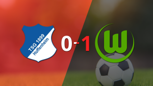 Wolfsburgo ganó por 1-0 a Hoffenheim con el gol de Mohamed Amoura