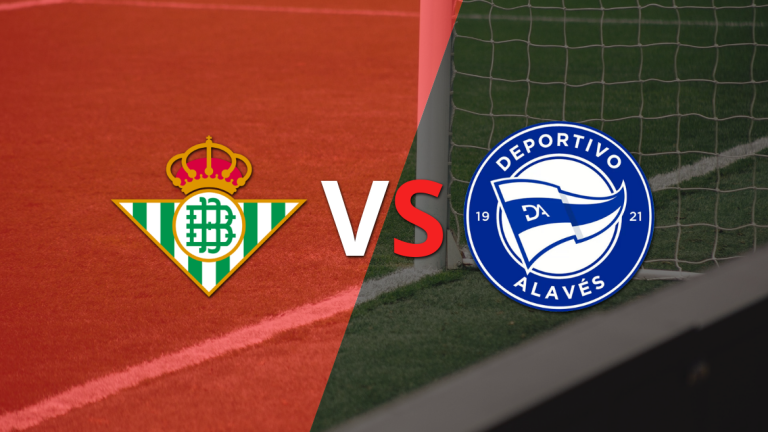 Alavés y Betis se van al descanso con un empate