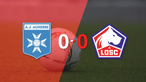 Sin muchas emociones, Auxerre y Lille empataron 0-0