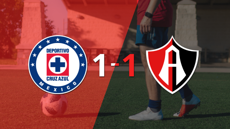 Cruz Azul comenzó la temporada con un empate 1-1 frente a Atlas