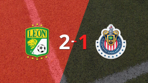 Jhonder Cádiz ayudó con doblete a León en victoria frente a Chivas