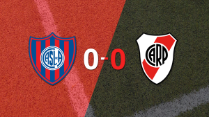 Sin goles, San Lorenzo y River Plate igualaron el partido