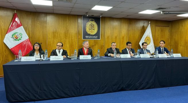 Fiscalía niega filtración de información tras denuncia del ministro Santiváñez